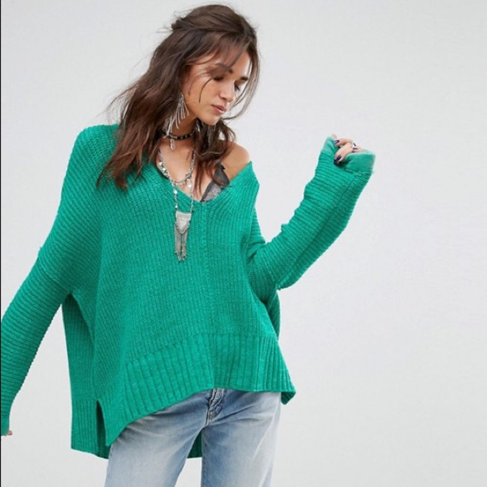 ❌SOLD❌ Free People Take Me Over V-Neck Sweater - Picture 1 of 5